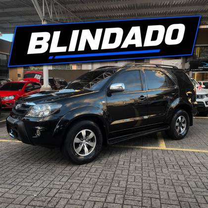 TOYOTA HILUX SW4 3.0 SRV 4X4 16V TURBO INTERCOOLER DIESEL 4P AUTOMÁTICO TOYOTA HILUX SW4 3.0 SRV 4X4 16V TURBO INTERCOOLER DIESEL 4P AUTOMÁTICO